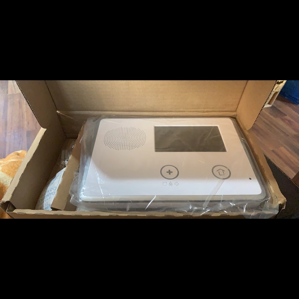 Vivint.SmartHome Hub